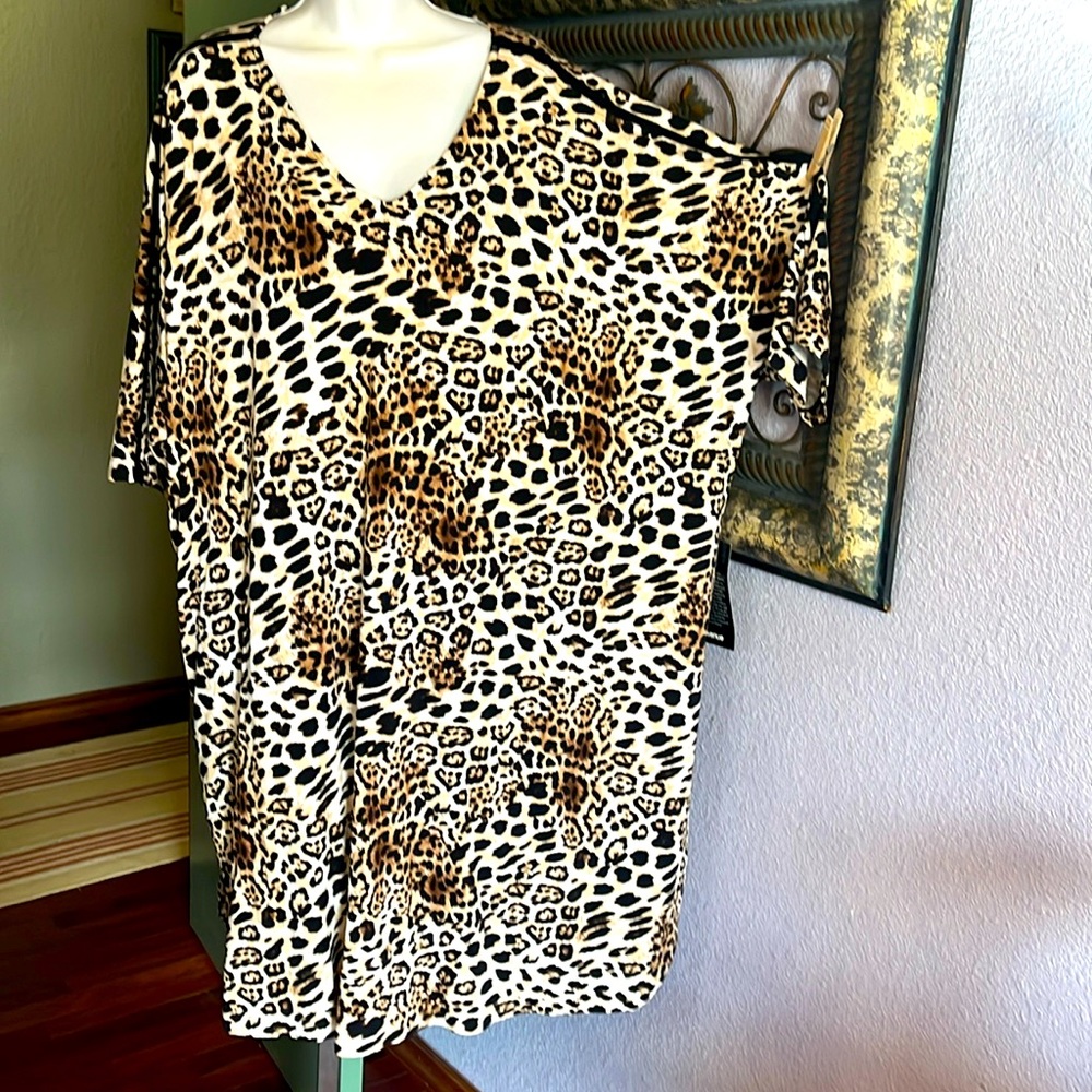 NWT Animal Print Zim & Zoe Shirt Sleeve Dress Sz 26/28